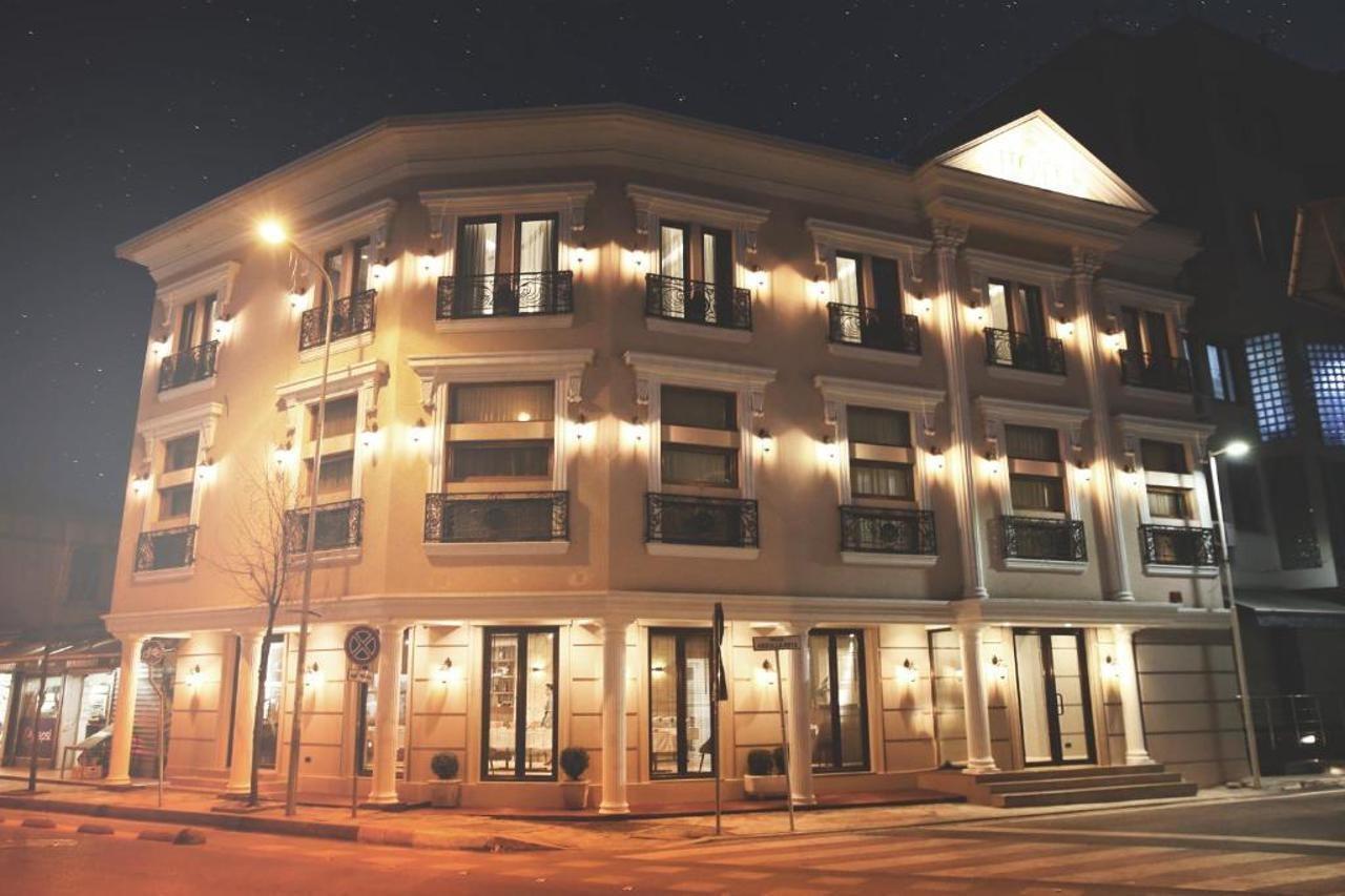 Stela Center Hotel