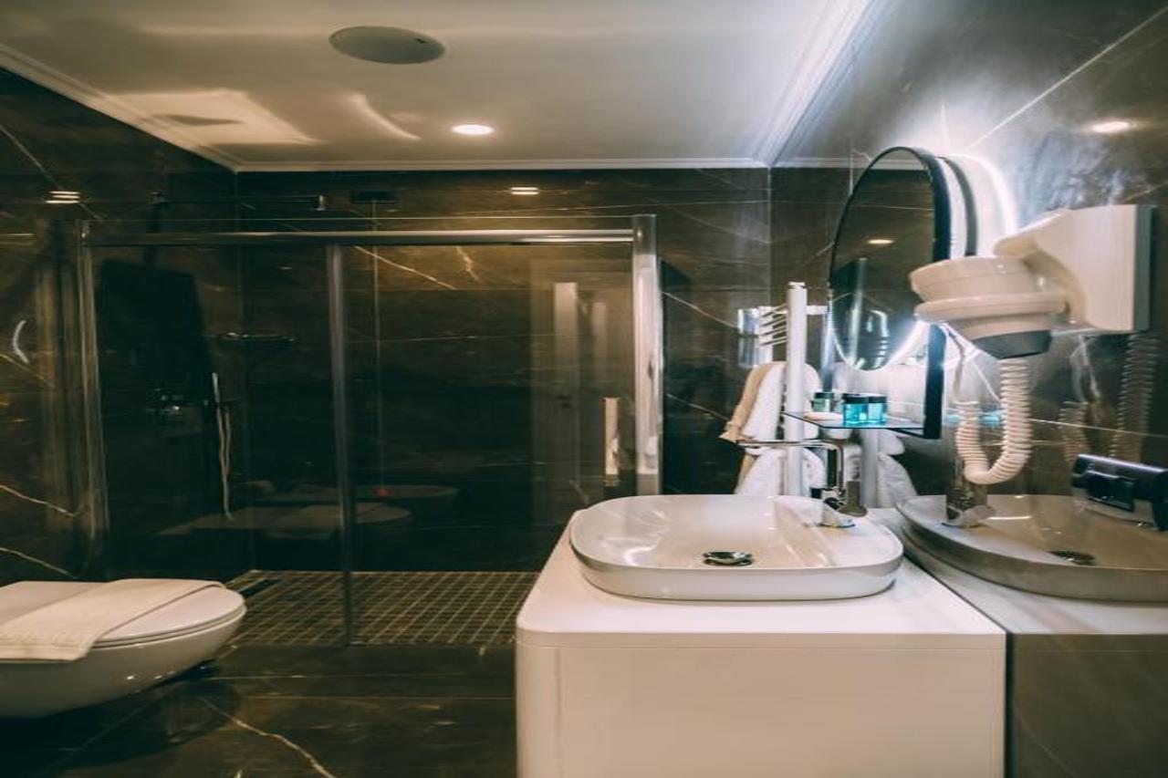 Stela Center 4* Tirana